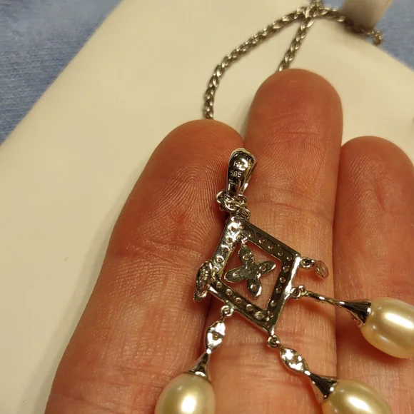 14kt white gold necklace with diamond and pearl drop pendant and earring… - Picture 8 of 14